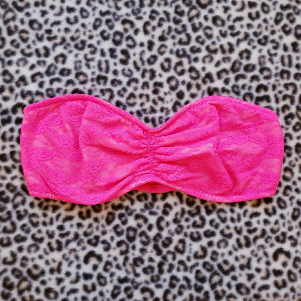 2013 VS PINK Bright Neon Pink Unlined Floral Lace Bandeau Bra, Size Medium, EUC